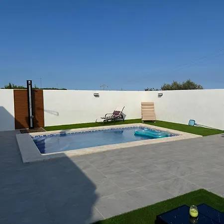 Paradise Daire *